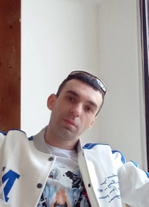 Константин, 37, Россия, Алушта