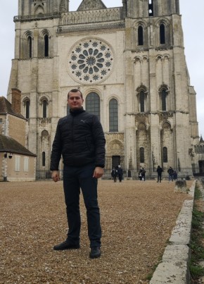 Toni, 33, République Française, Chartres