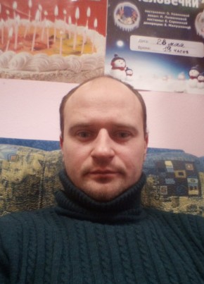 Олег, 34, Россия, Гатчина