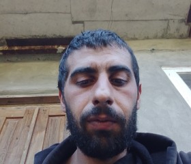 Artur, 32, Sokhumi