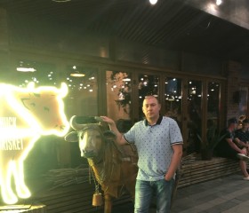 Anton, 40, Svobodnyy