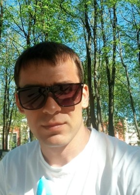 Денис, 34, Россия, Псков