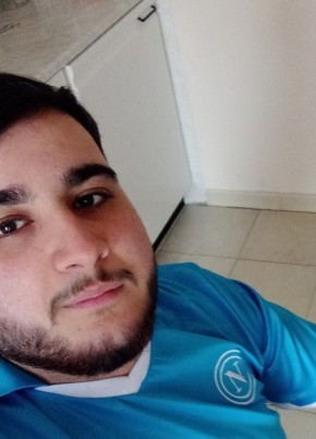 Enrico, 23, Italy, Napoli