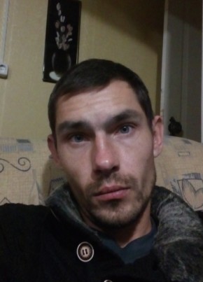 Евгений, 34, Россия, Чёрный Яр