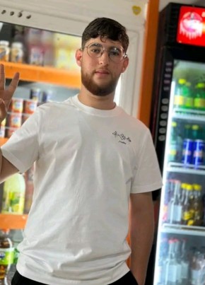 Ak ram из Algiers 20 лет
