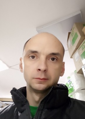 Вадим, 37, Россия, Псков
