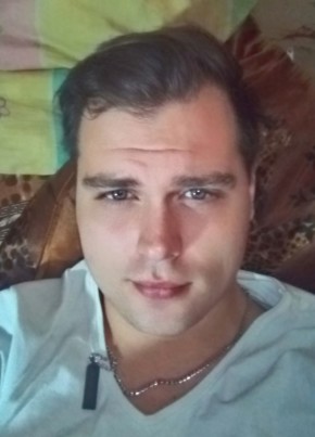 Илья , 32, Россия, Губкин