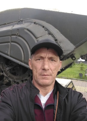 Саша из Златоуста 49 лет