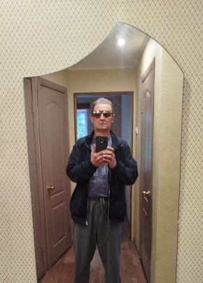 Àlec из Ижевска 46 лет
