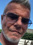 Aleksey, 59, Paris