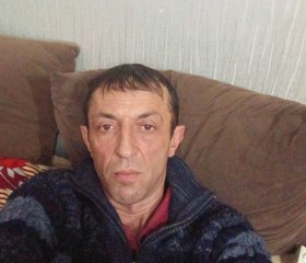 Kamal, 39, Slough