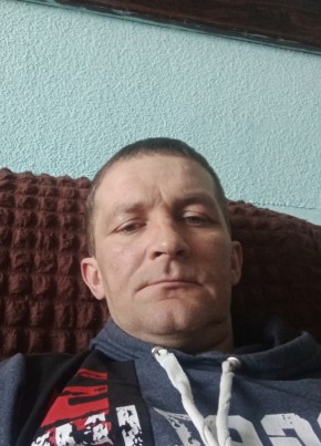 А из Комсомольска-на-Амуре 43 года