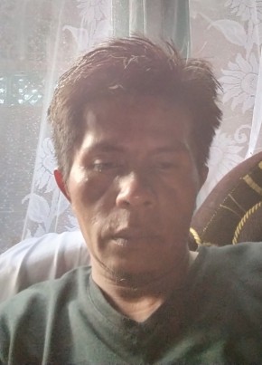 Ugans Sugandi из Kota Bekasi 48 лет