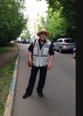 Валерий, 72, Россия, Коктебель