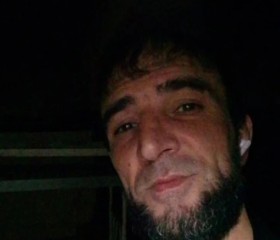 Abdi, 46, Frankfurt am Main