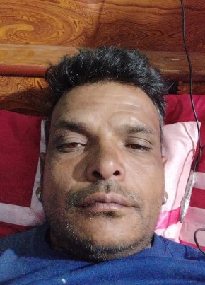 Bhupendra Kumar, 36, India, Pithorāgarh