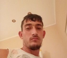 Gheorghe, 26, Arad