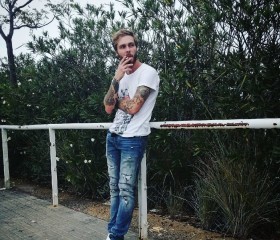 Baton, 25, Foligno