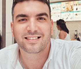 Ali, 31, Baku