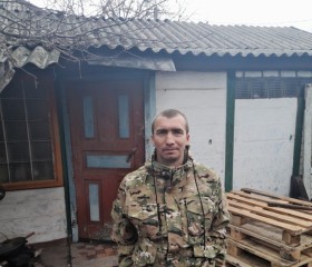 Денис, 34 года, Первомайськ (Луганська)
