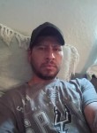 Checo, 35  , San Antonio