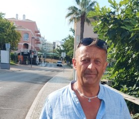 Andrei, 55, Dublin