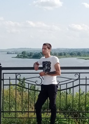 Серега из Сызрани 27 лет