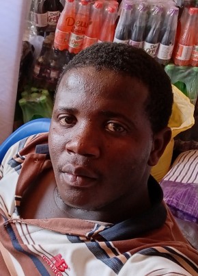 Petu из Dar es Salaam 29 лет