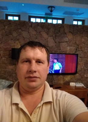 Yuriy, 40, Russia, Sevastopol