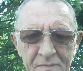 юрий, 59 лет, Волгоград