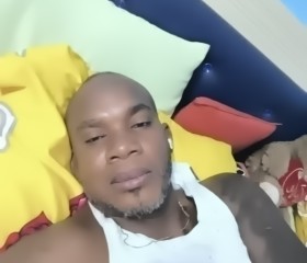 Aziz, 44, Wa