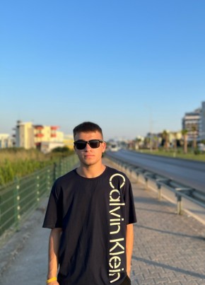 Александр, 21, Россия, Дмитров