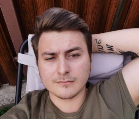 Matvey, 24, Kaliningrad