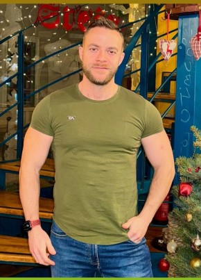 Матвей из Ульяновска 42 года