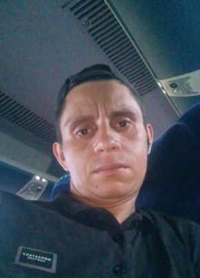 Santiago из Neiva 30 лет