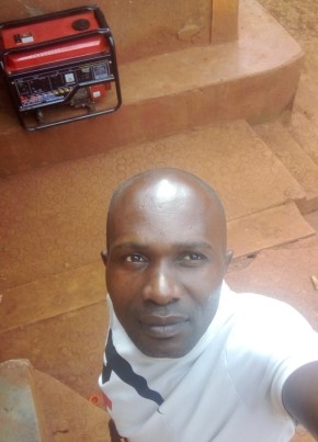 Ruthless, 44, République démocratique du Congo, Watsa