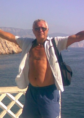 Alexandr, 74, Россия, Луга