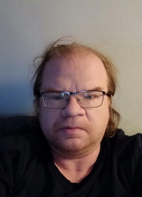 Pauli Huttunen, 42, Suomen Tasavalta, Turku