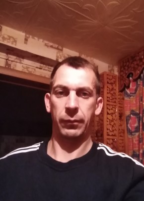 Олег, 38, Россия, Бийск