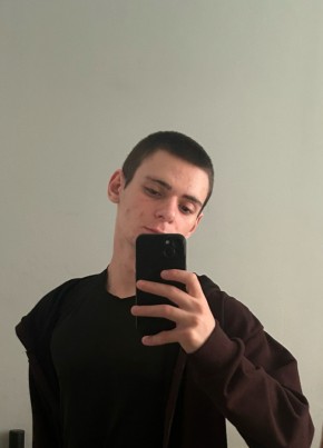 Luka из ქობულეთი 18 лет