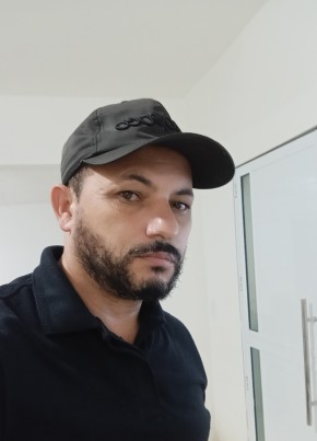Valmir Galdino из Praia Grande 44 года