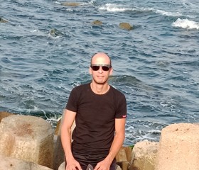 Amir Shahin, 37, Cairo