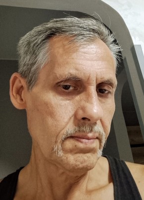 Игорь из Новосибирска 55 лет