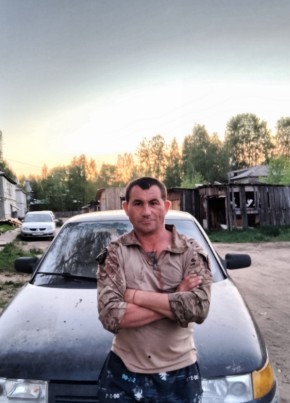 Дмитрий из Емвы 44 года