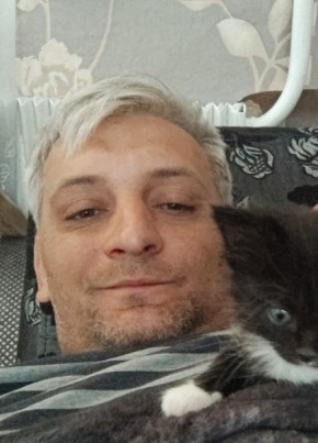 Денис