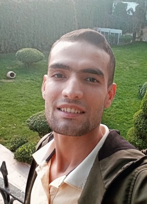 Yunus, 21, Türkiye Cumhuriyeti, İstanbul