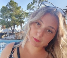 Oksana, 36, Moscow