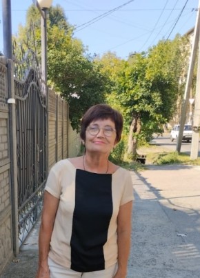Natalya, 69, Russia, Bakhchysaray