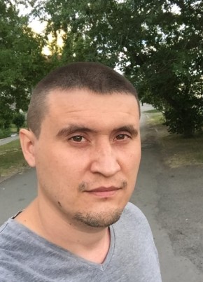 Александр, 37, Россия, Курган