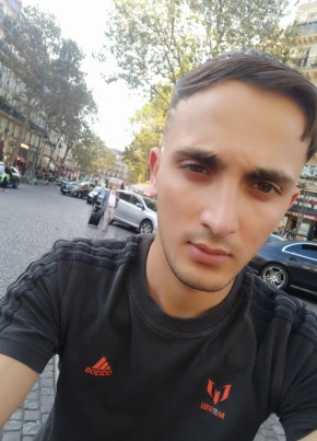 Yanis, 22, République Française, Metz